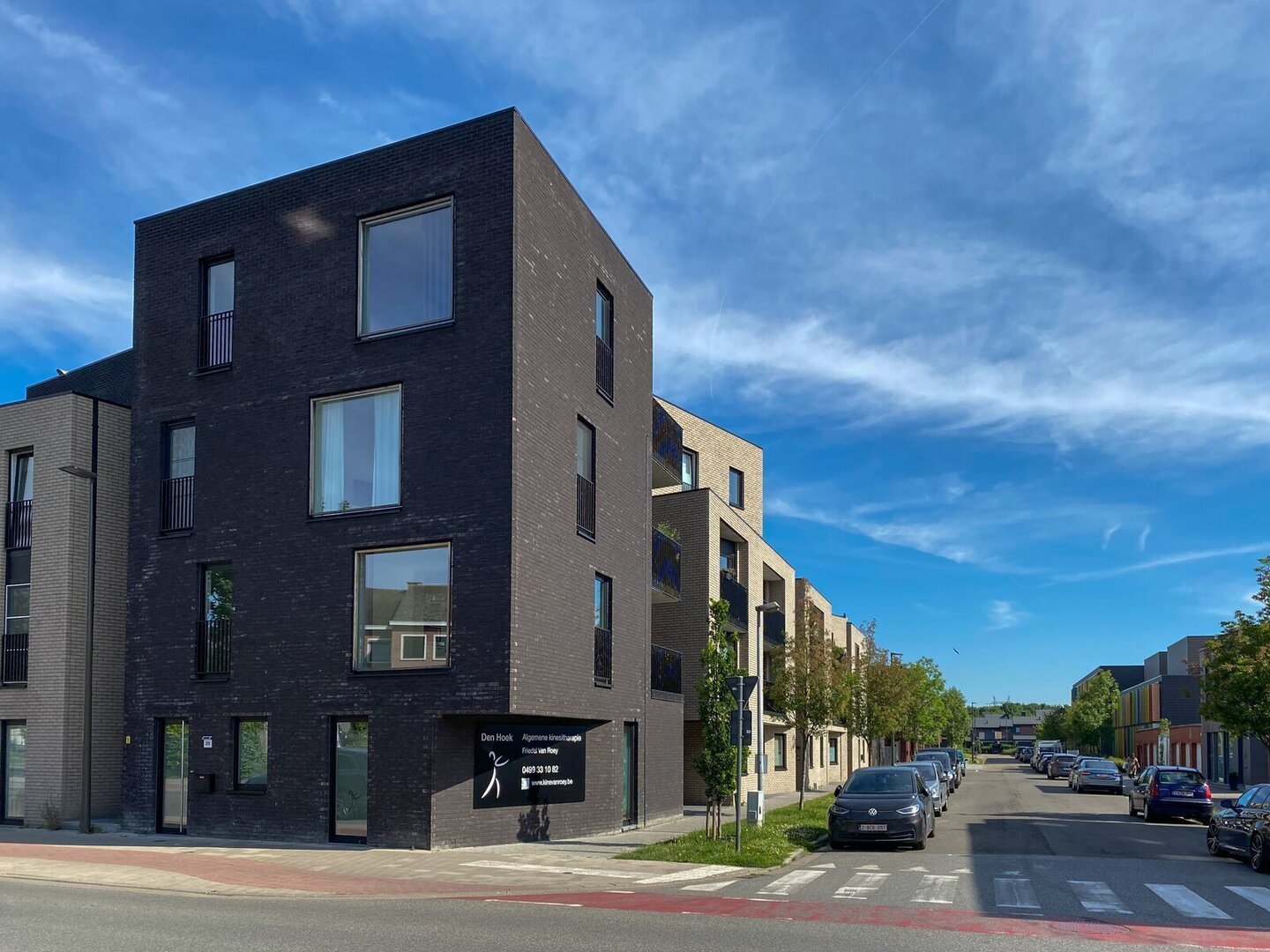 DEN HOEK
